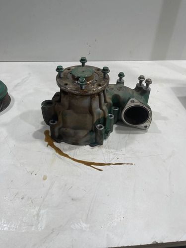 Bomba D'água Volvo Vm Euro 6 D8k Original 23552770 - foto 4