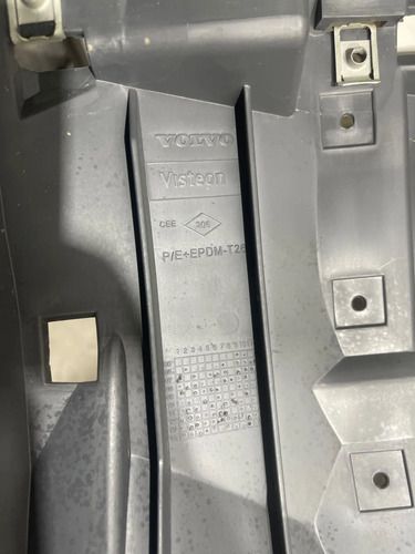 Moldura Painel Instrumentos Volvo Vm 22722309 Original Usada - foto 5
