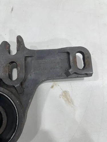 Par Suporte Radiador Scania Pgr 1762623 1762624 Usado Preto - foto 5