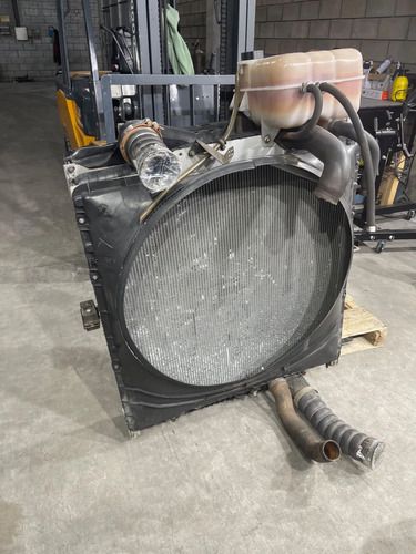 Radiador Intercooler Volvo Fh 2008 A 2011 Original Usado - foto 4