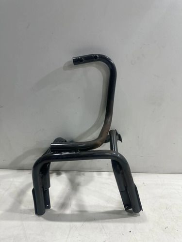 Suporte Estribo Direito Volvo Vm 84718367 Original Usado - foto 4