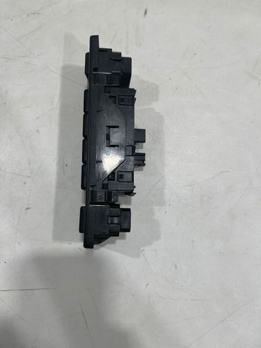 Placa Interruptores Painel Volvo Fh 22026373 Usada - foto 3