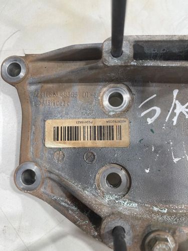 Suporte Compressor Ar Condicionado Volvo Vm 22416823 - foto 3